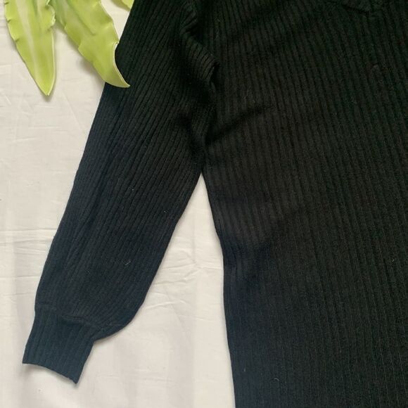 🌟RIBBED Knit Puff Long Sleeves Sweater Dress🌟 - Picture 4 of 12